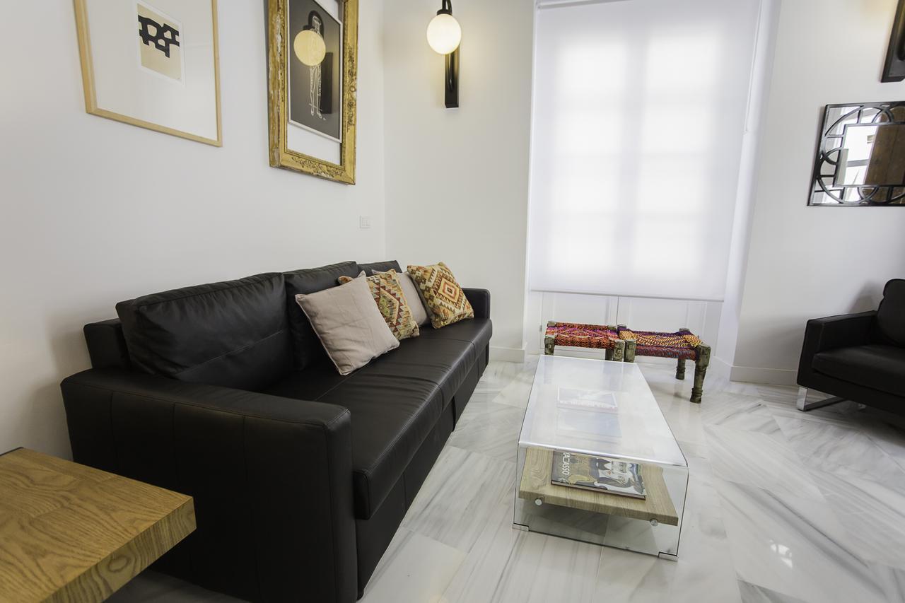 Elegant Cadiz Apartment Exterior photo